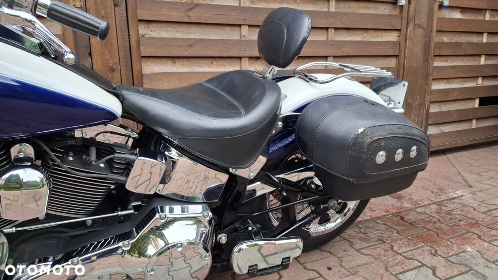 Harley-Davidson Softail Deluxe - 19