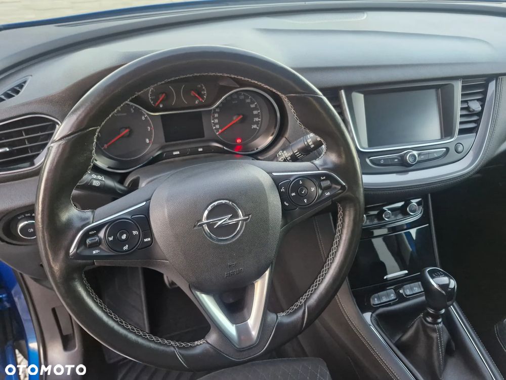 Opel Grandland X 1.2 Start/Stop INNOVATION - 19