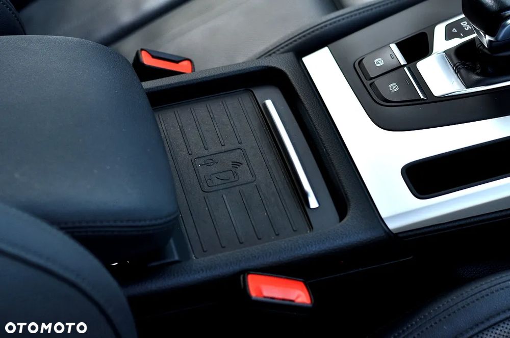 Audi Q5 40 TDI quattro S tronic sport - 29