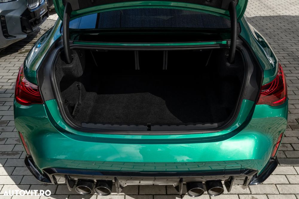 BMW M4 Competition M xDrive AT - 33