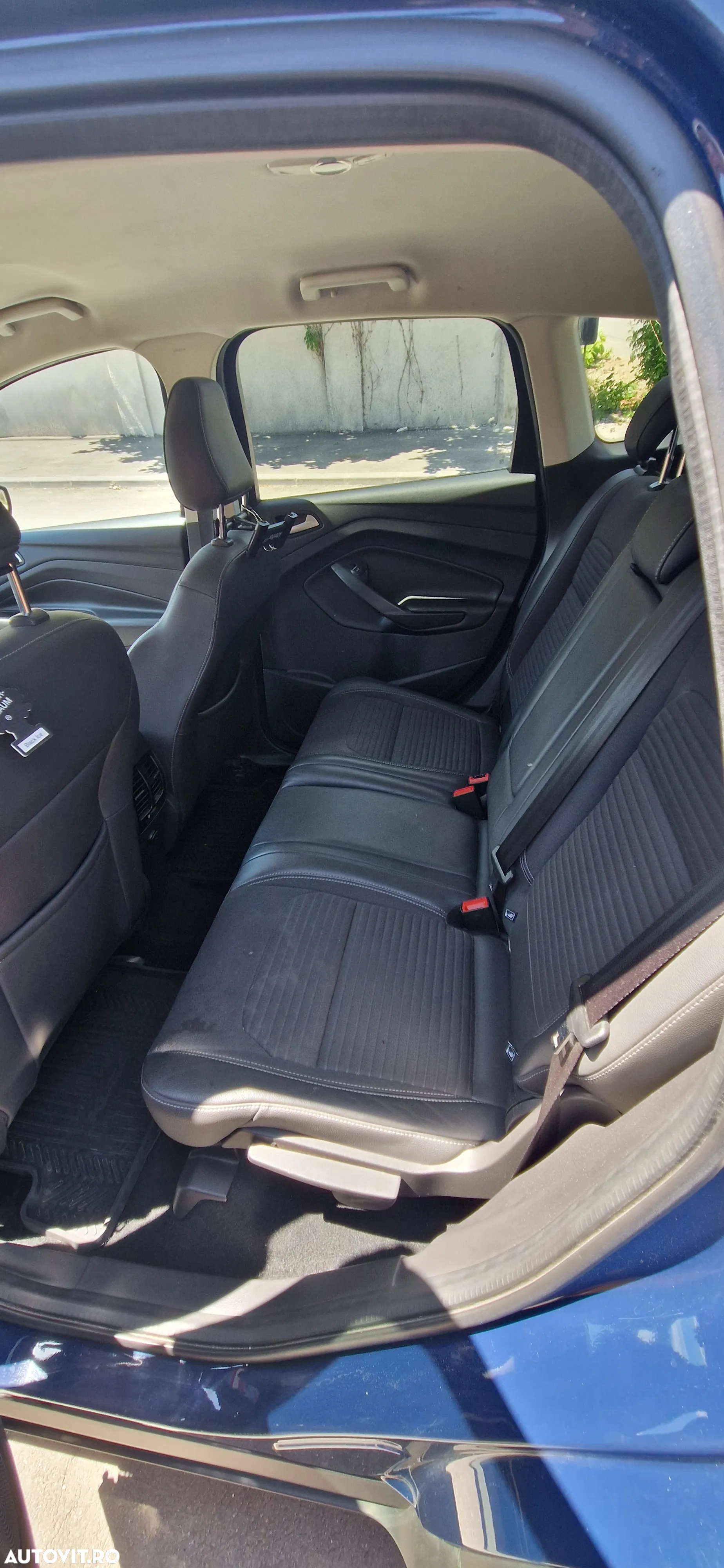 Ford Kuga 1.5 EcoBoost 4WD Aut. Titanium - 6