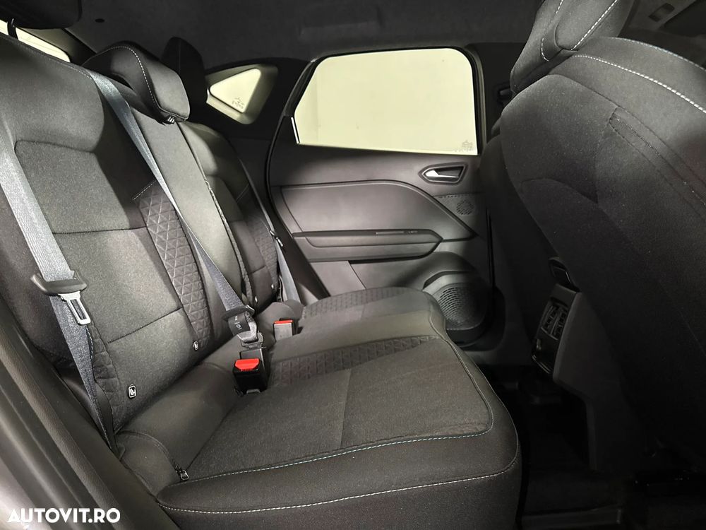 Renault Captur - 13