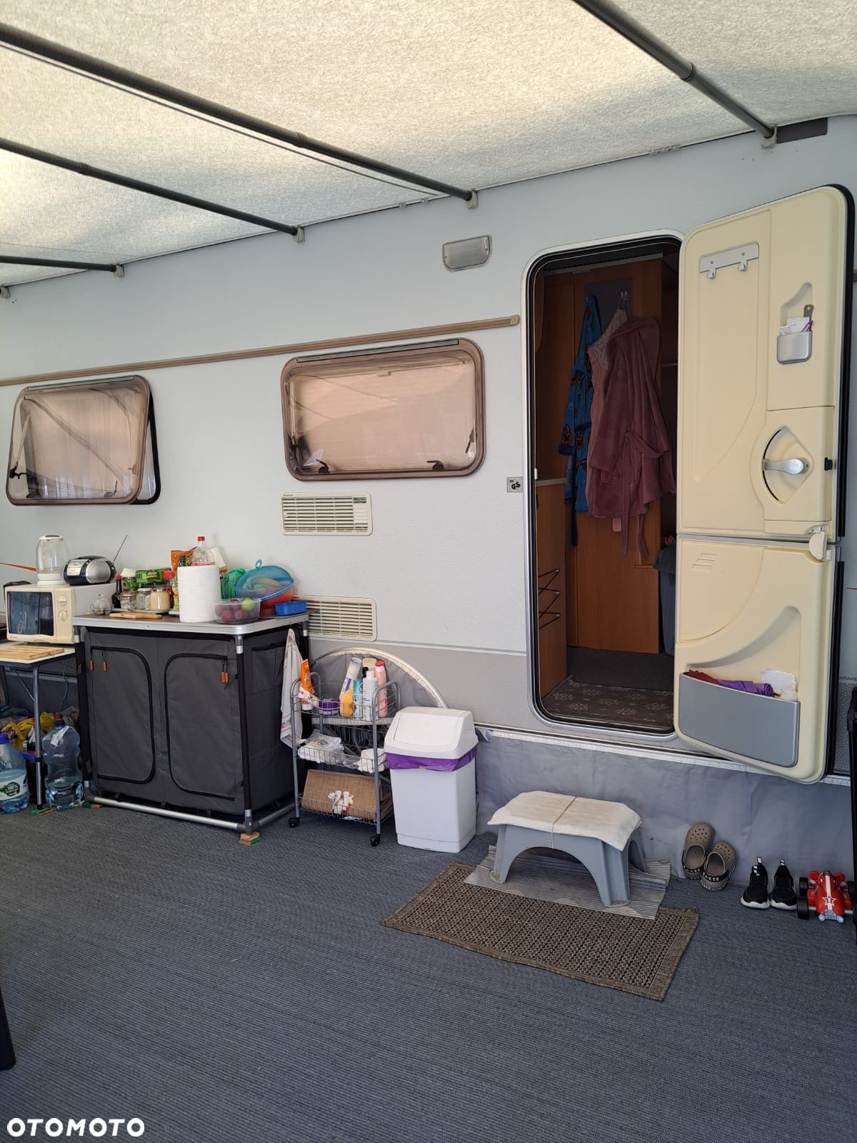 Hymer-Eriba EL 480 Living - 11