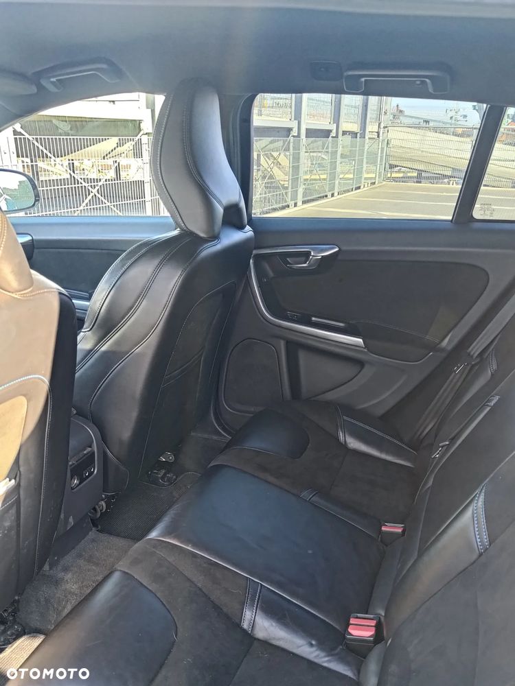 Volvo V60 - 14