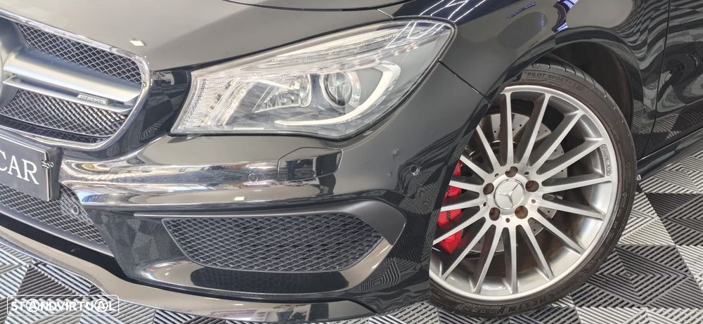 Mercedes-Benz CLA 45 AMG 4Matic 7G-DCT - 4