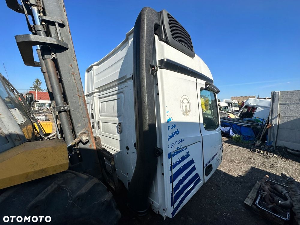 kabina mercedes-benz actros mp4 streamspace - 4