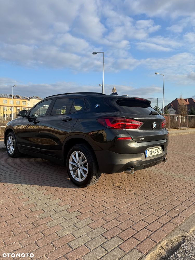 BMW X2 sDrive18d Advantage Plus - 18