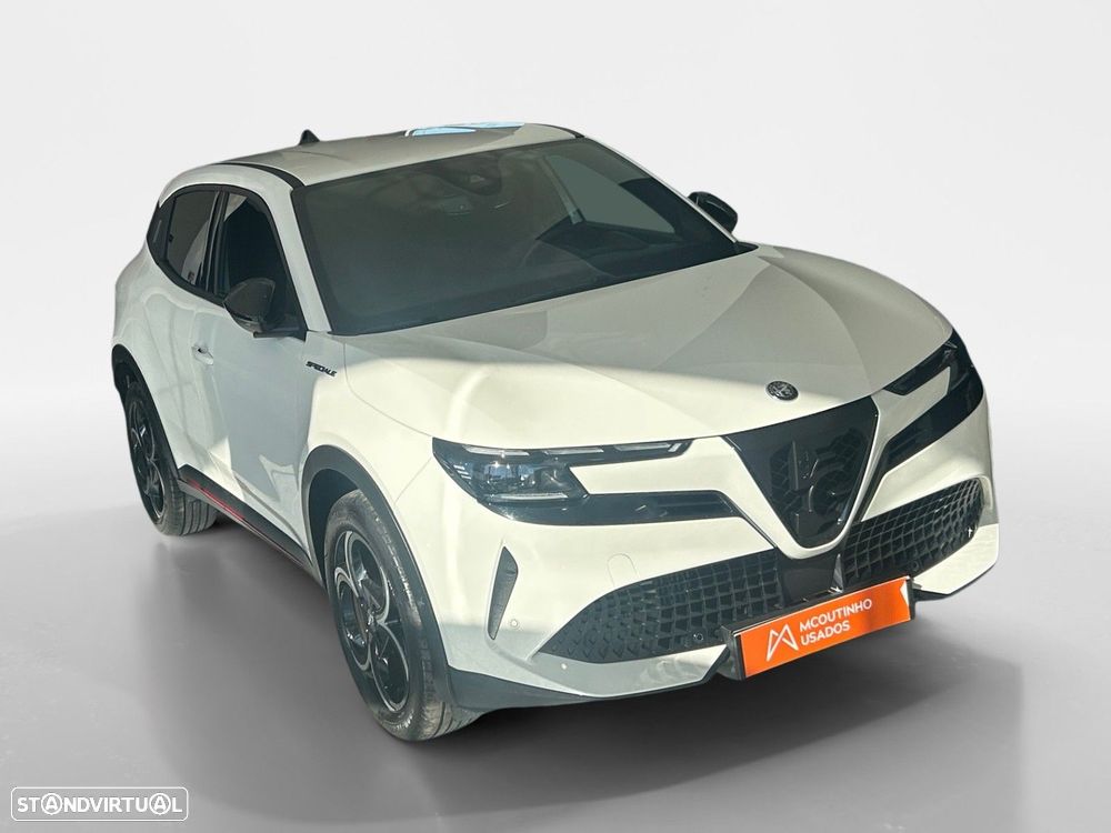 Alfa Romeo Junior 1.2 Speciale eDCT6 - 7