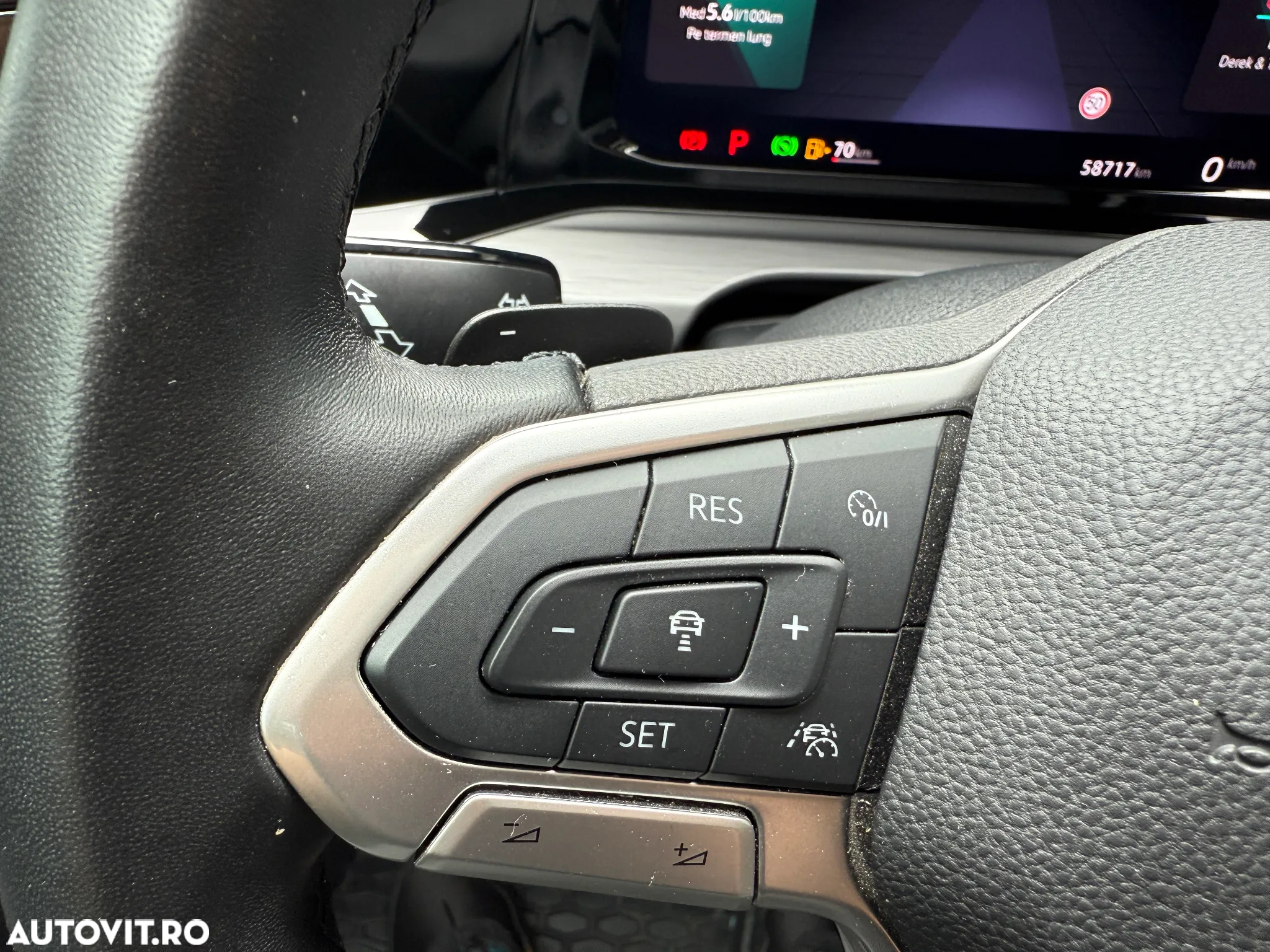 Volkswagen Golf 2.0 TDI DSG Style - 14
