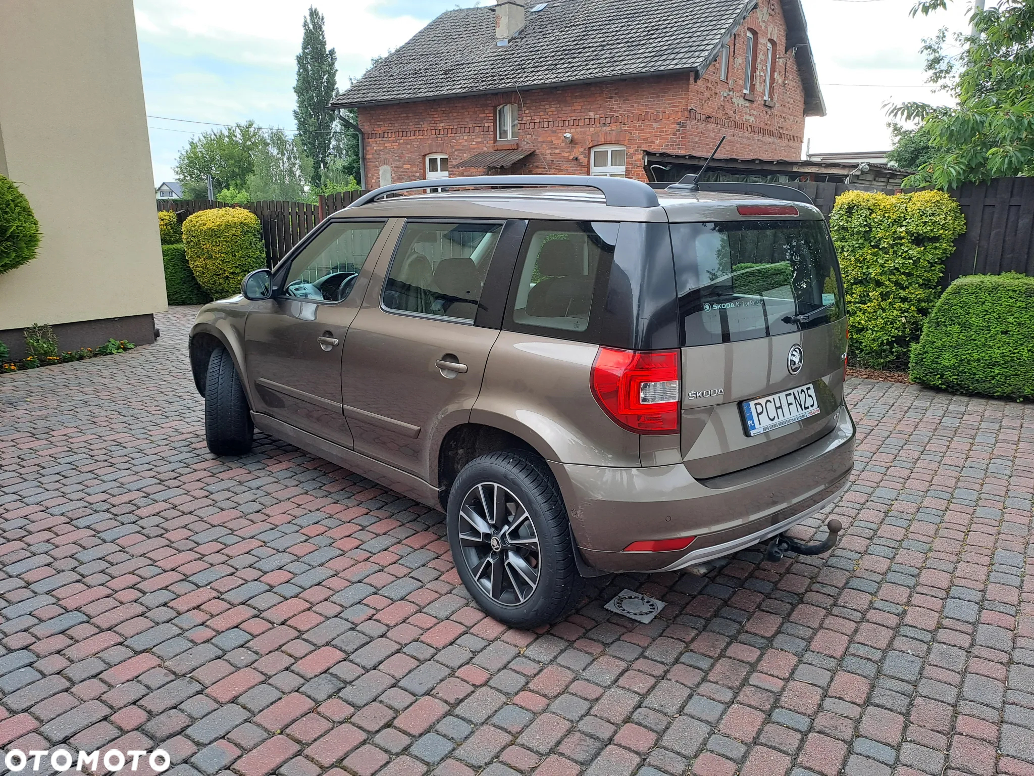 Skoda Yeti 2.0 TDI DPF 4x4 Elegance - 3