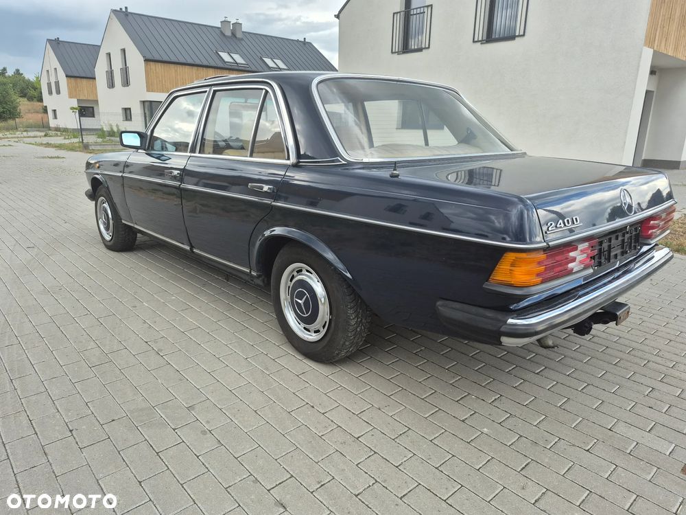 Mercedes-Benz W123 - 9
