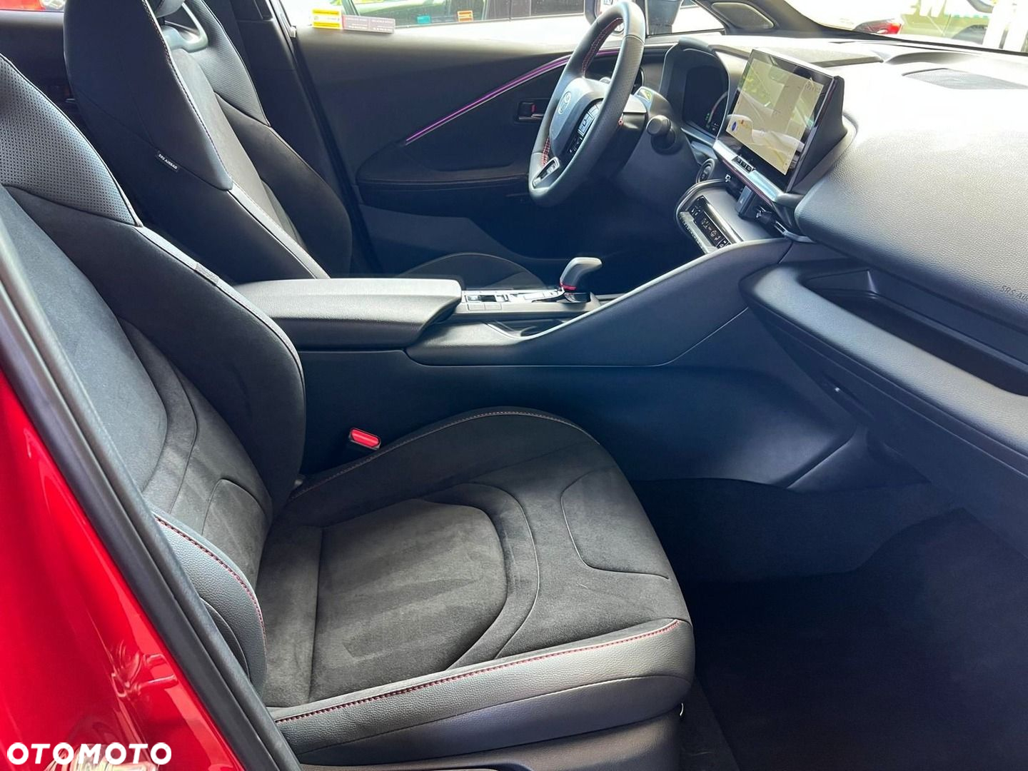 Toyota C-HR - 6