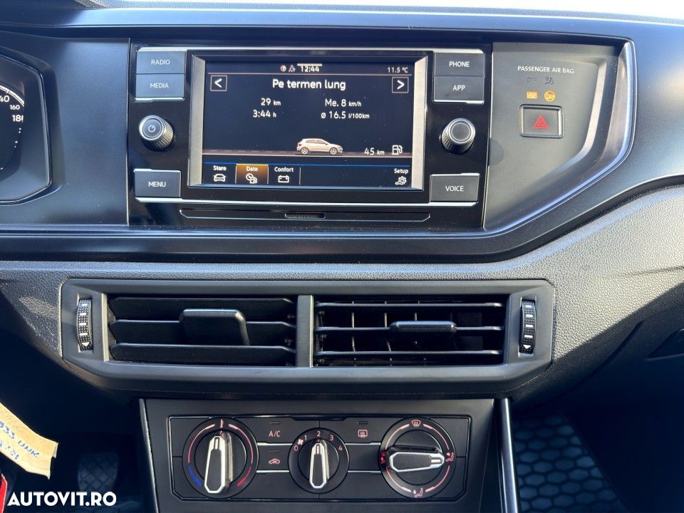 Volkswagen Polo - 15