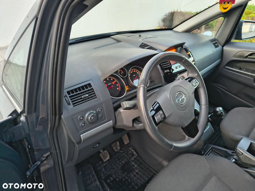 Opel Zafira 1.8 Cosmo EU5 - 16