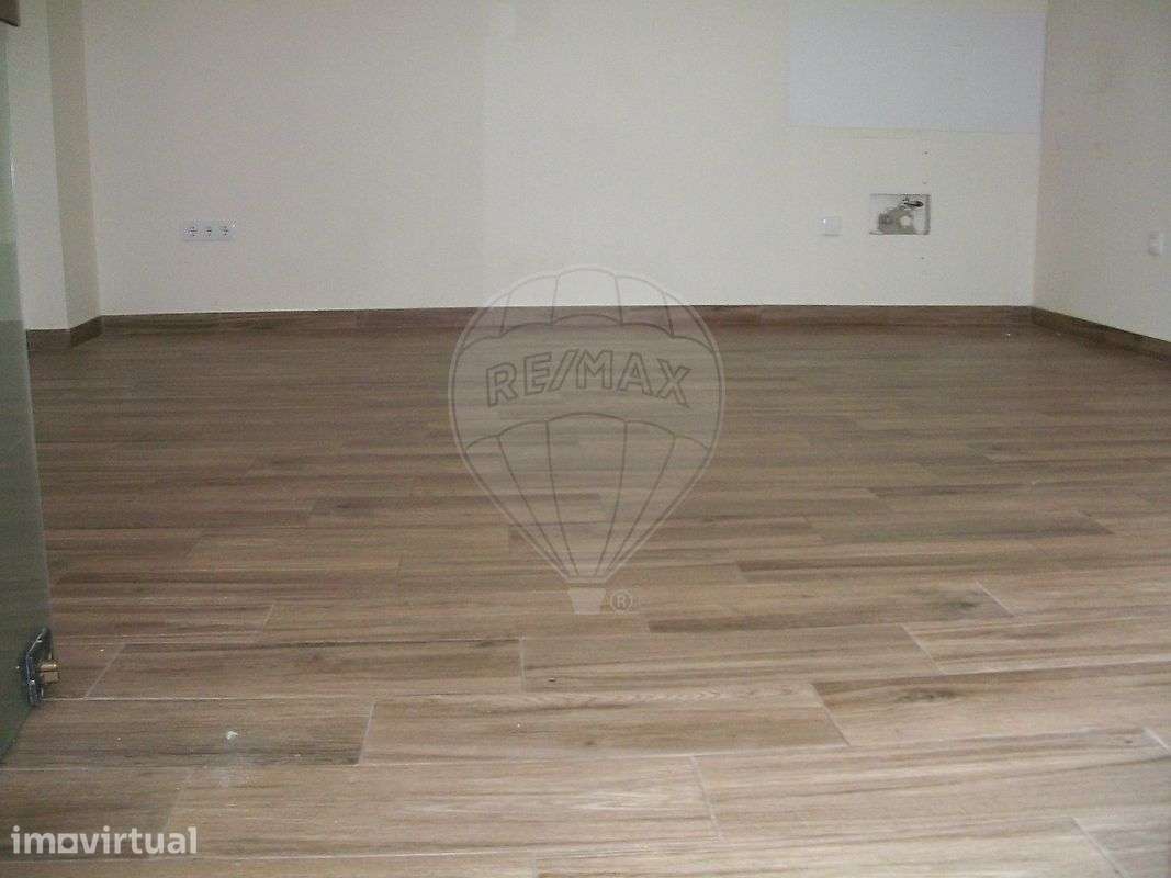 Loja  para arrendamento - Grande imagem: 5/15
