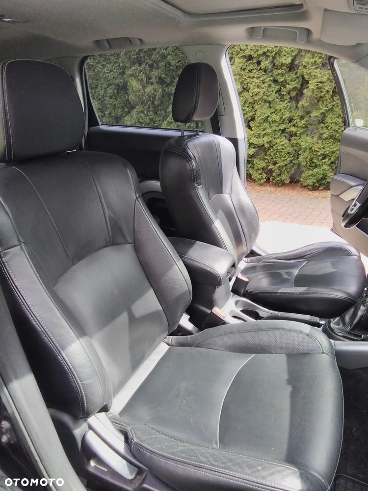 Mitsubishi Outlander 2.2 DID Instyle - 12
