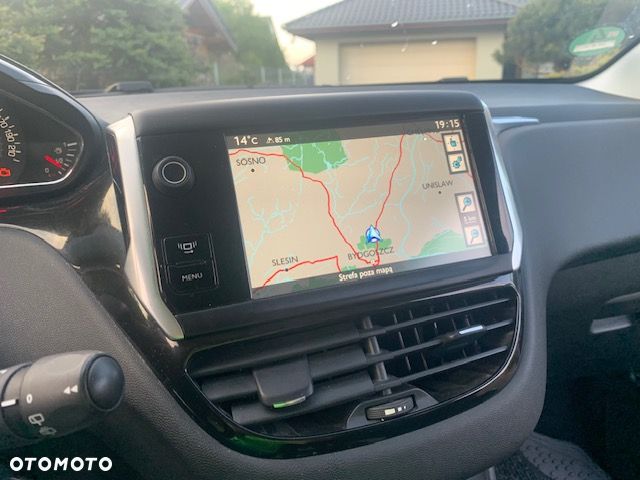 Peugeot 208 1.6 e-HDi Allure STT - 14