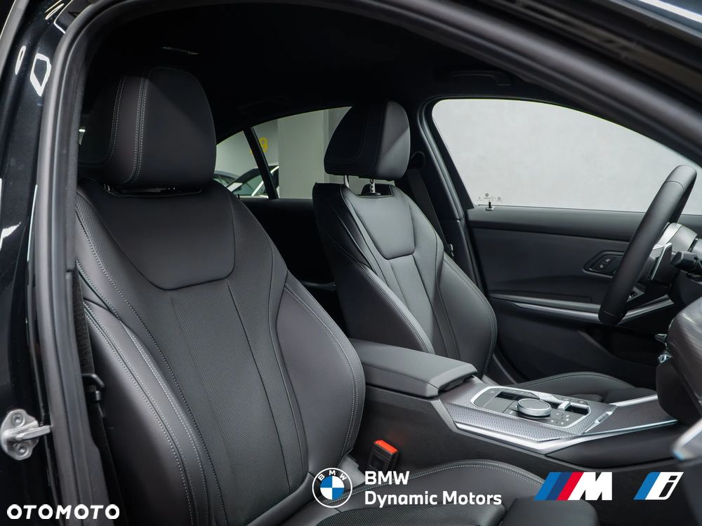 BMW Seria 3 320d xDrive M Sport - 22