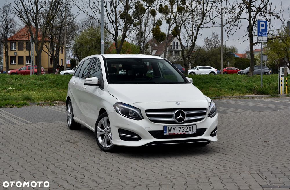 Mercedes-Benz Klasa B 200 7G-DCT Urban - 10