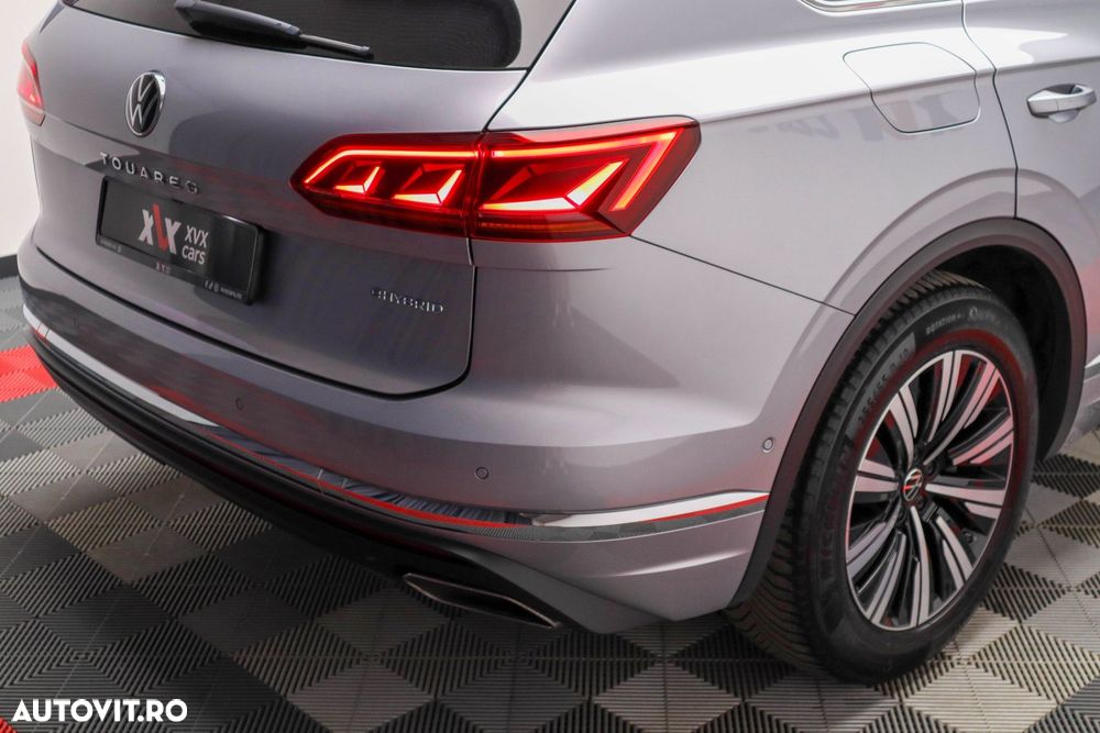 Volkswagen Touareg - 22