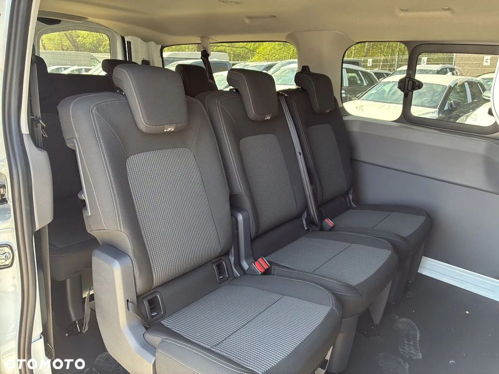 Volkswagen Transporter - 17