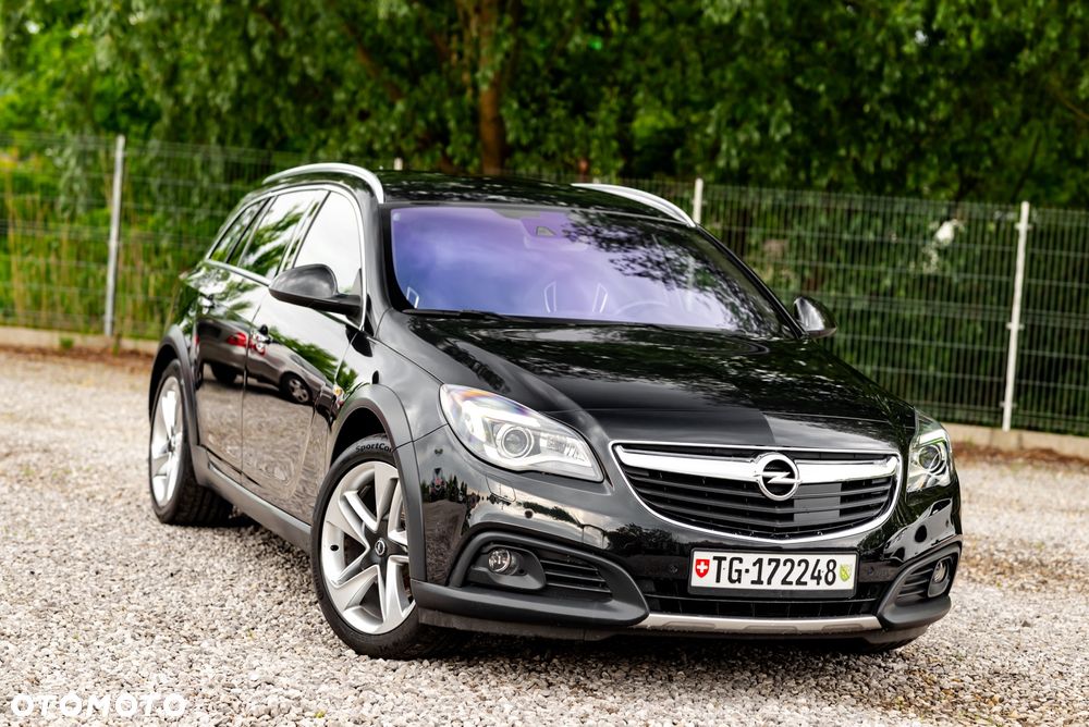 Opel Insignia 2.0 CDTI 4x4 Automatik - 1