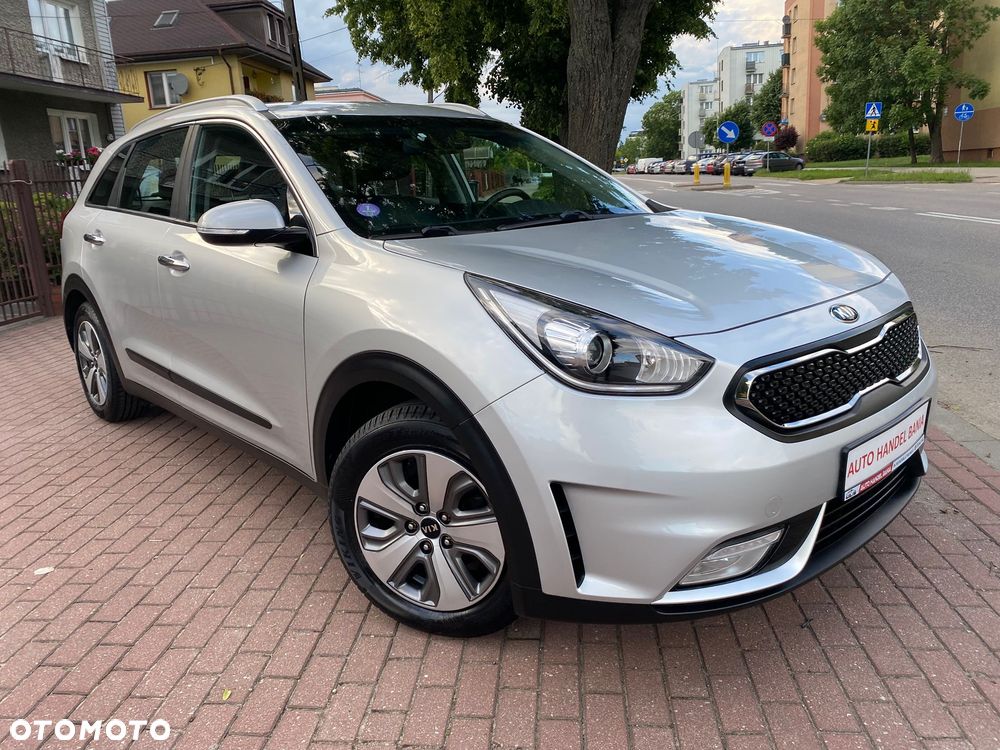 Kia Niro 1.6 GDI Hybrid M - 32