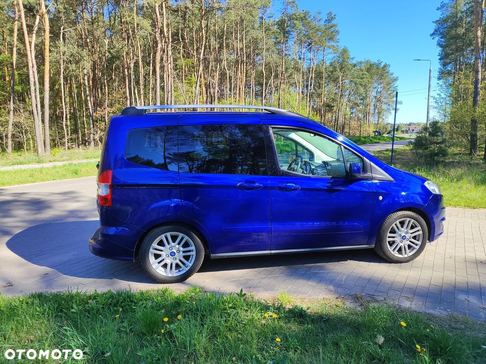 Ford Tourneo Courier 1.0 EcoBoost Titanium - 16