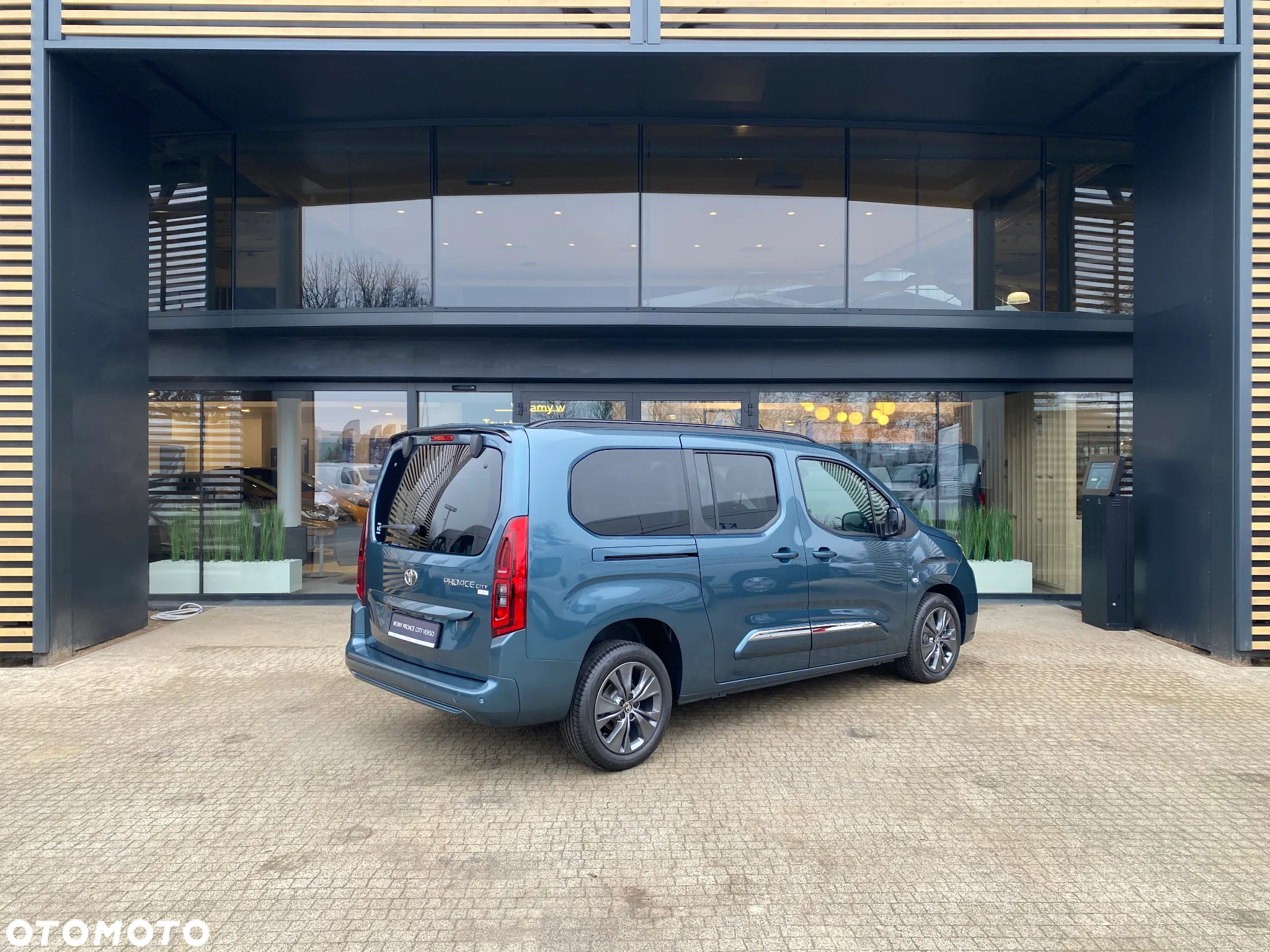Toyota Proace City Verso Long 1.5 D-4D Family - 14