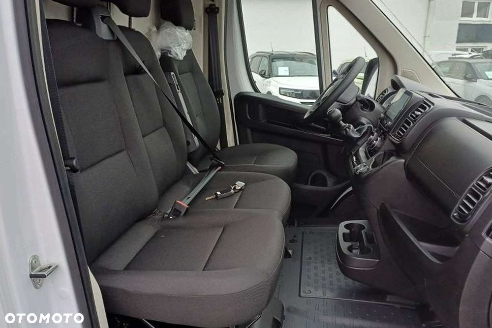 Opel Movano L3H2 2.2 140KM - 8