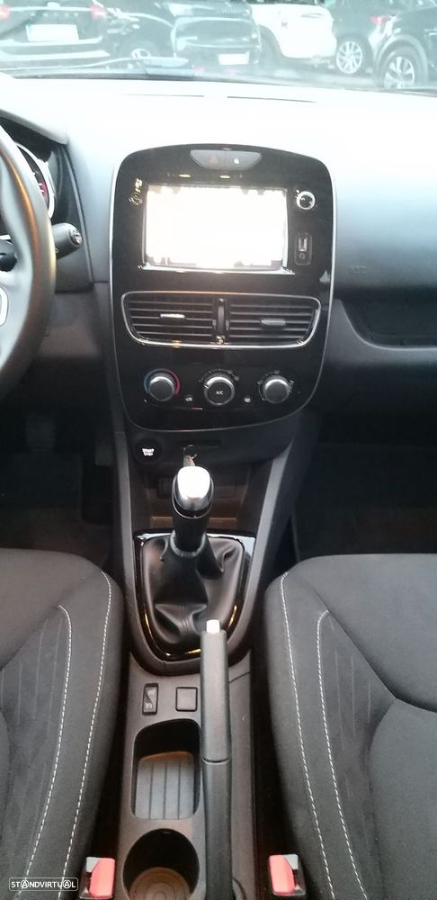Renault Clio Sport Tourer 0.9 TCe Limited Edition - 14