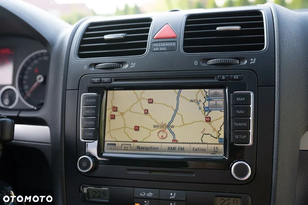 Volkswagen Golf Variant ver-1-4-tsi-individual - 14