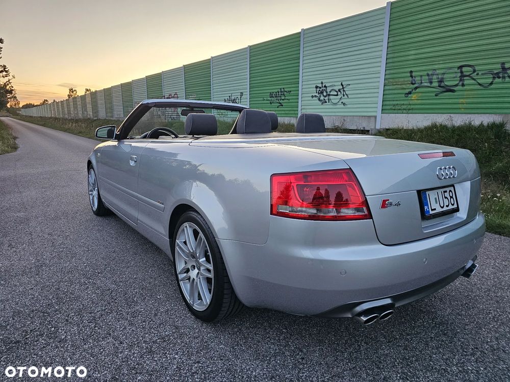 Audi S4 Cabrio - 11