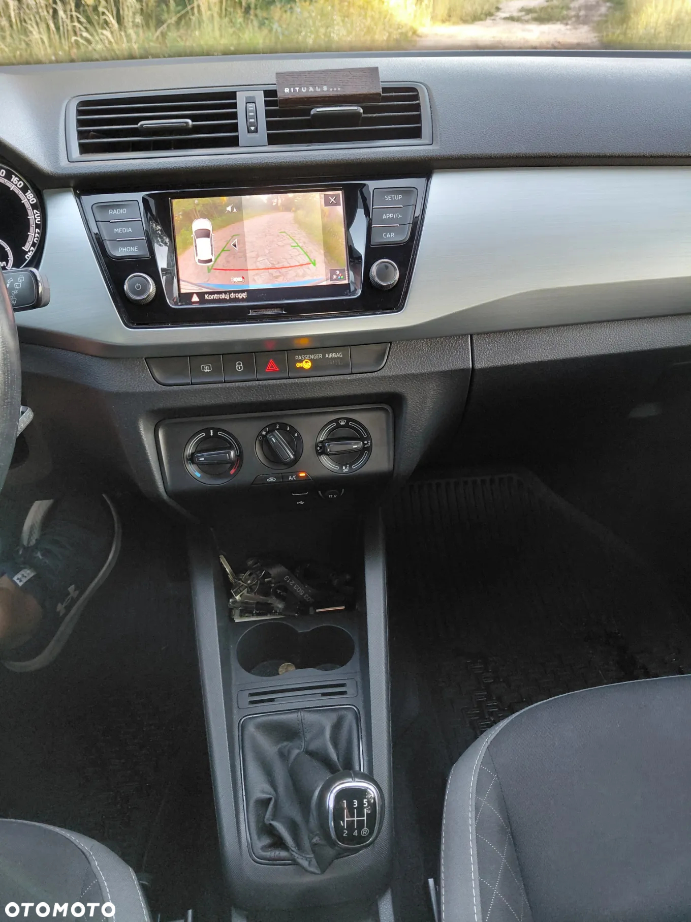 Skoda Fabia 1.0 Ambition - 11