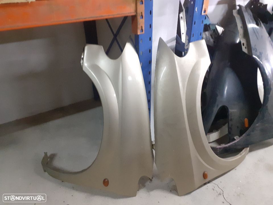 Guarda lamas chrysler voyager 2002 - 1