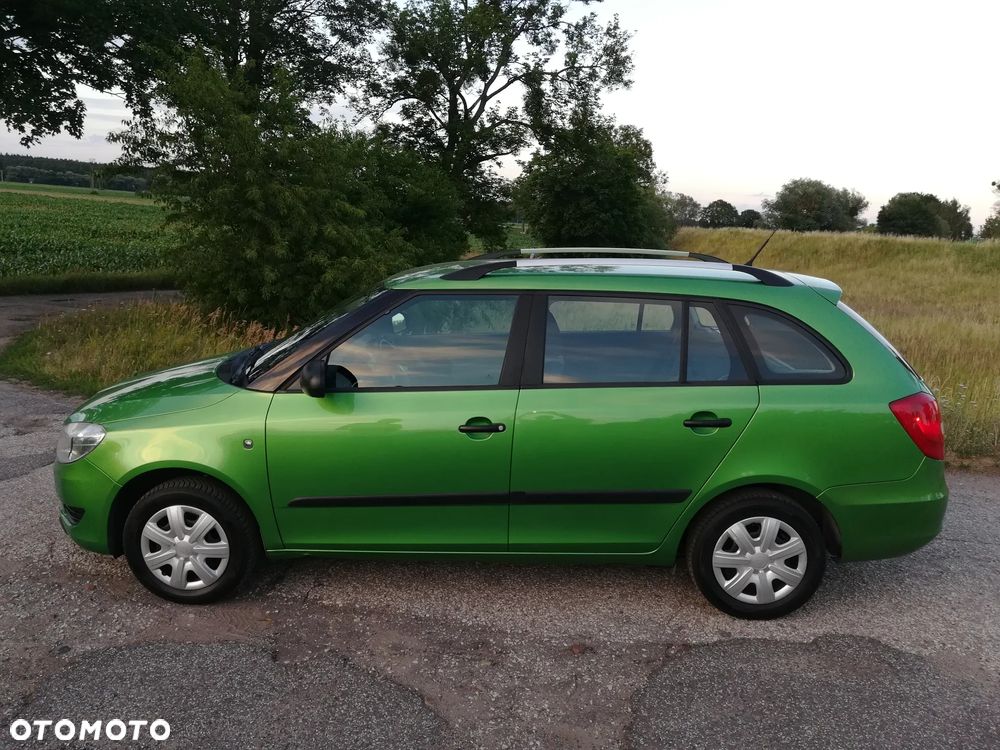 Skoda Fabia 1.4 16V Ambition Plus - 8