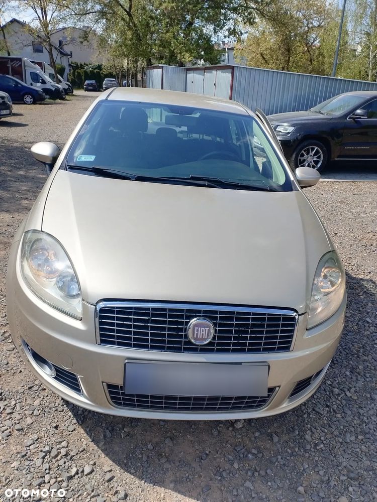 Fiat Linea 1.4 Dynamic - 10
