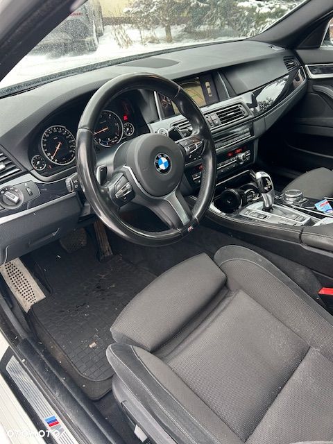 BMW Seria 5 520d xDrive - 8