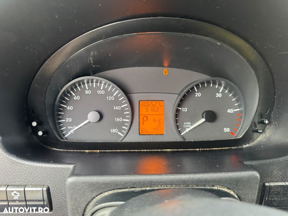Mercedes-Benz Sprinter 906.255 7GTronic - 6