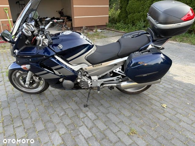 Yamaha FJR - 6