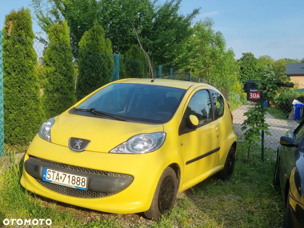 Peugeot 107 1.0 Happy - 1