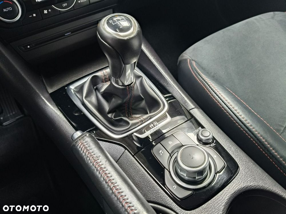 Mazda 3 SKYACTIV-G 120 NAKAMA - 27