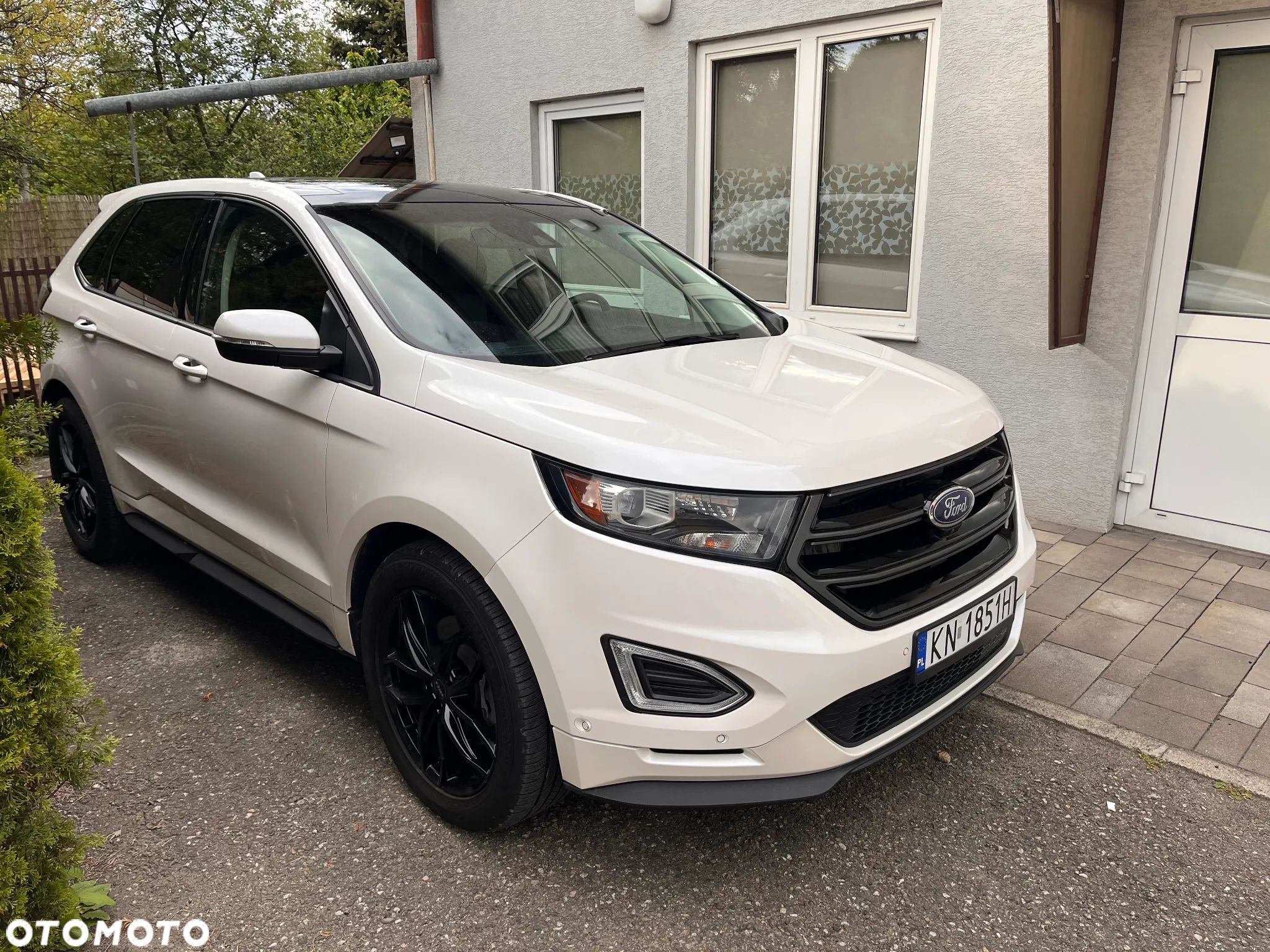 Ford Edge - 1