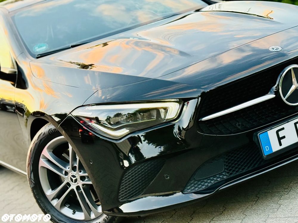 Mercedes-Benz CLA 220 d AMG Line 8G-DCT - 28