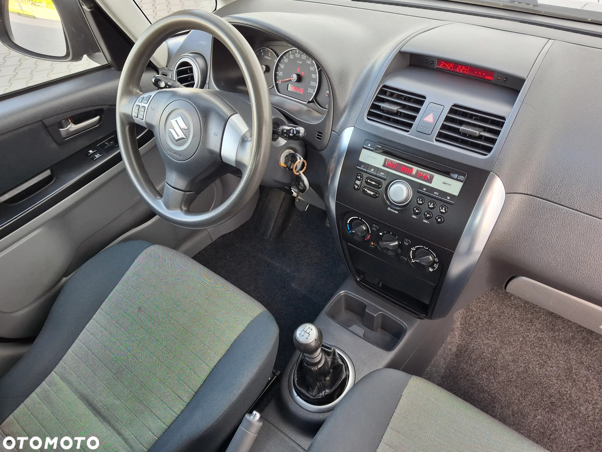 Suzuki SX4 1.6 DDiS Comfort - 21