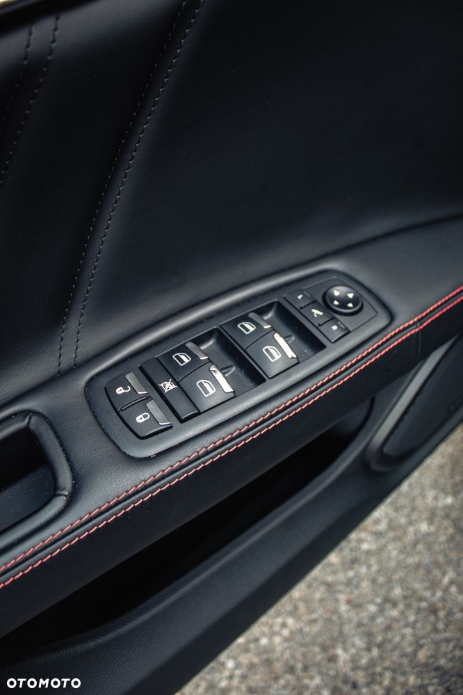 Maserati Ghibli S GranSport - 20