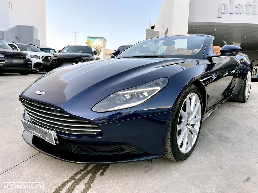 Aston Martin DB11 Coupé V8 Auto - 59