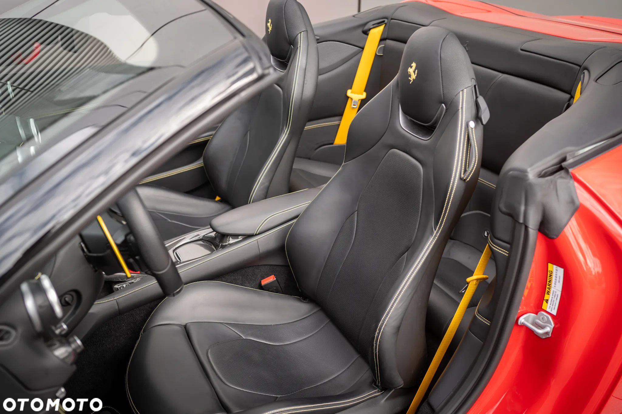 Ferrari Portofino M - 13
