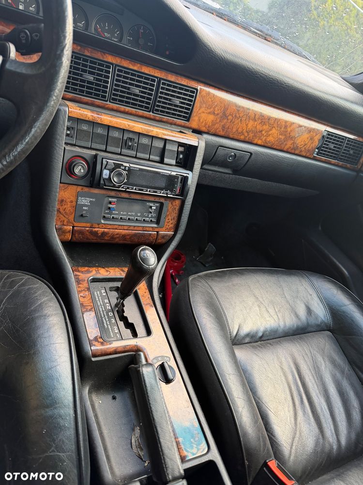 Audi V8 - 10