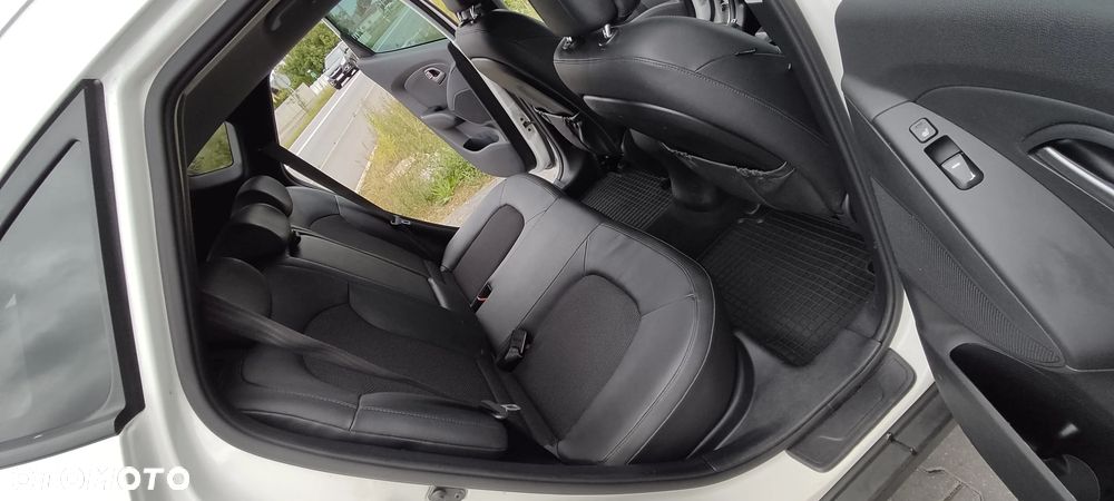 Hyundai ix35 1.6 2WD Style - 28